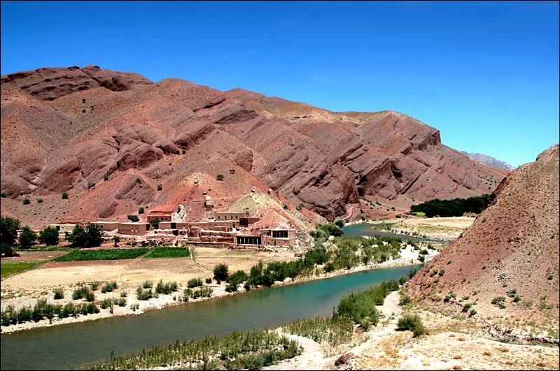 Foto: Afgh�nist�n-Red Mountains