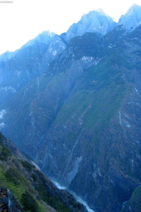 Fotky: ��na (cestopis) (foto, obrazky)