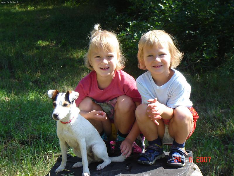 Foto: Je�t� s d�tmi