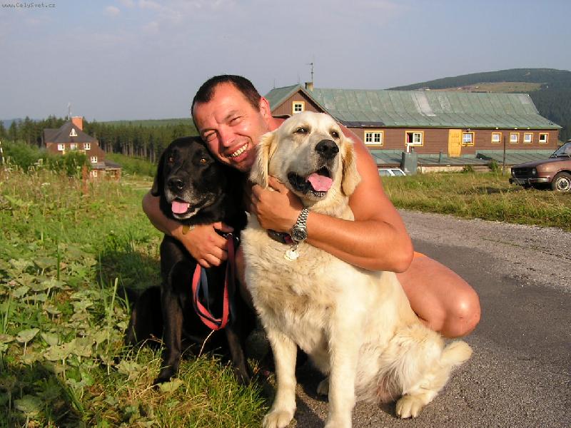 Foto: T�i kamar�di-Rocky,Pet��k a Samuel v Krkono��ch