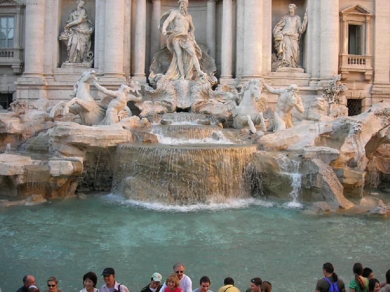 Foto: ��m-Fontana de Trevi