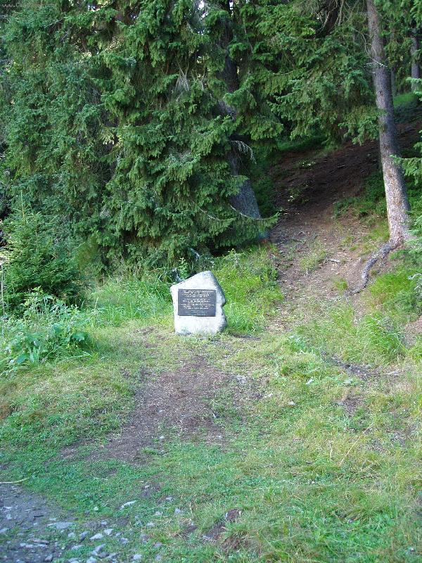 Foto: Pomn��ek Kr�le �umavy-Dovolen�