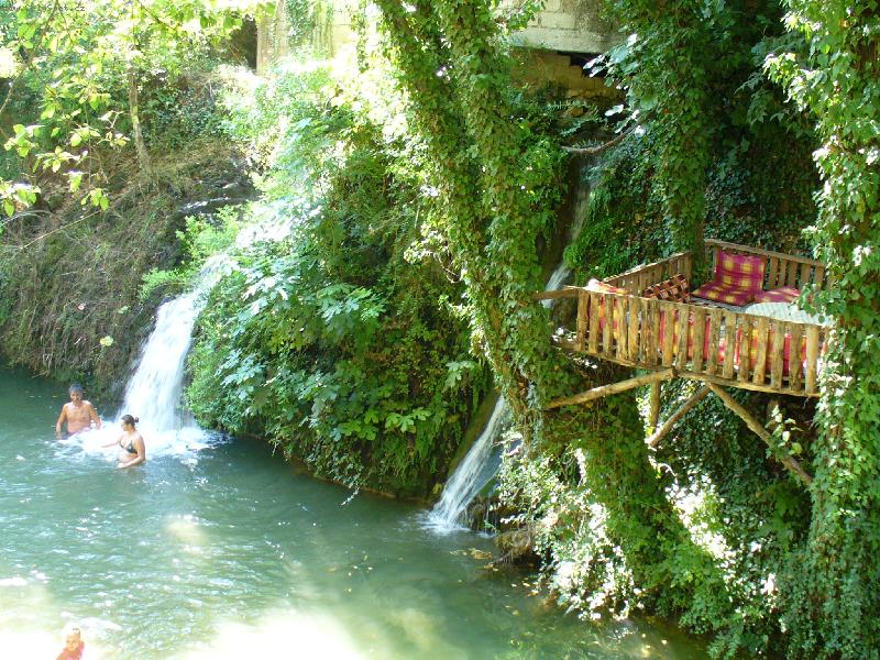 Foto: Turecko-Posezeni na strome