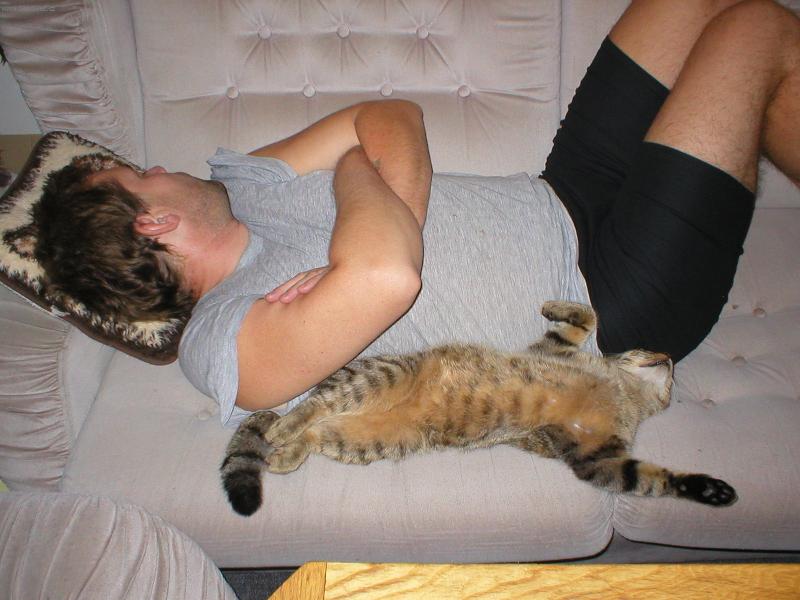 Foto: Dva chlapi v chalup�-poledn� pauza