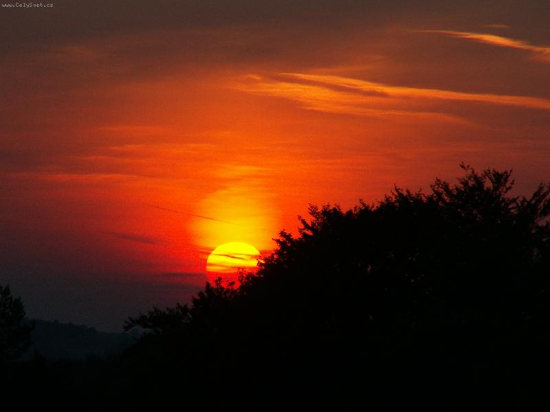 Foto: Z�pad slunce